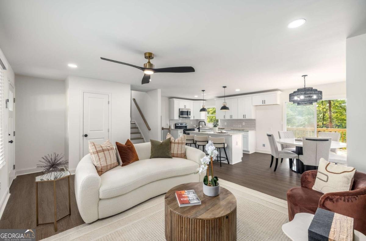 1483 Town Country Drive Atlanta - 6