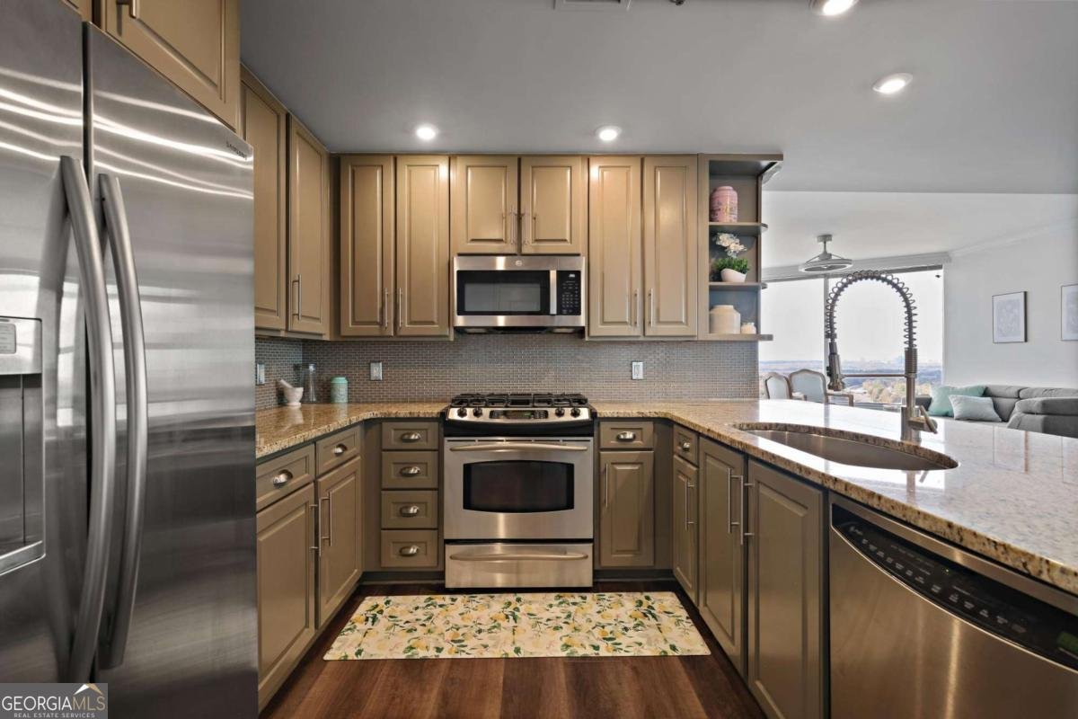 3338 Peachtree Road Atlanta - 10