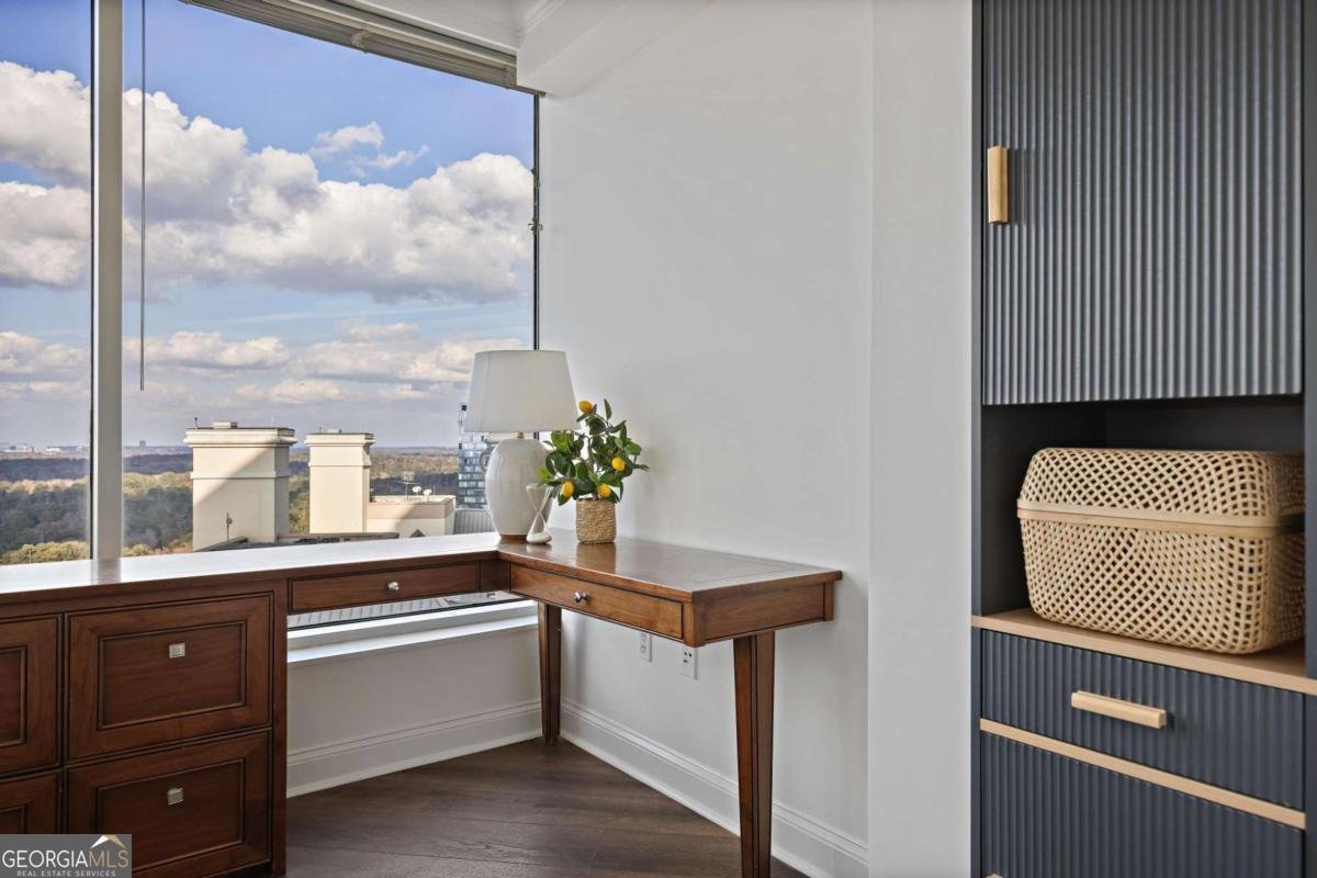 3338 Peachtree Road Atlanta - 14