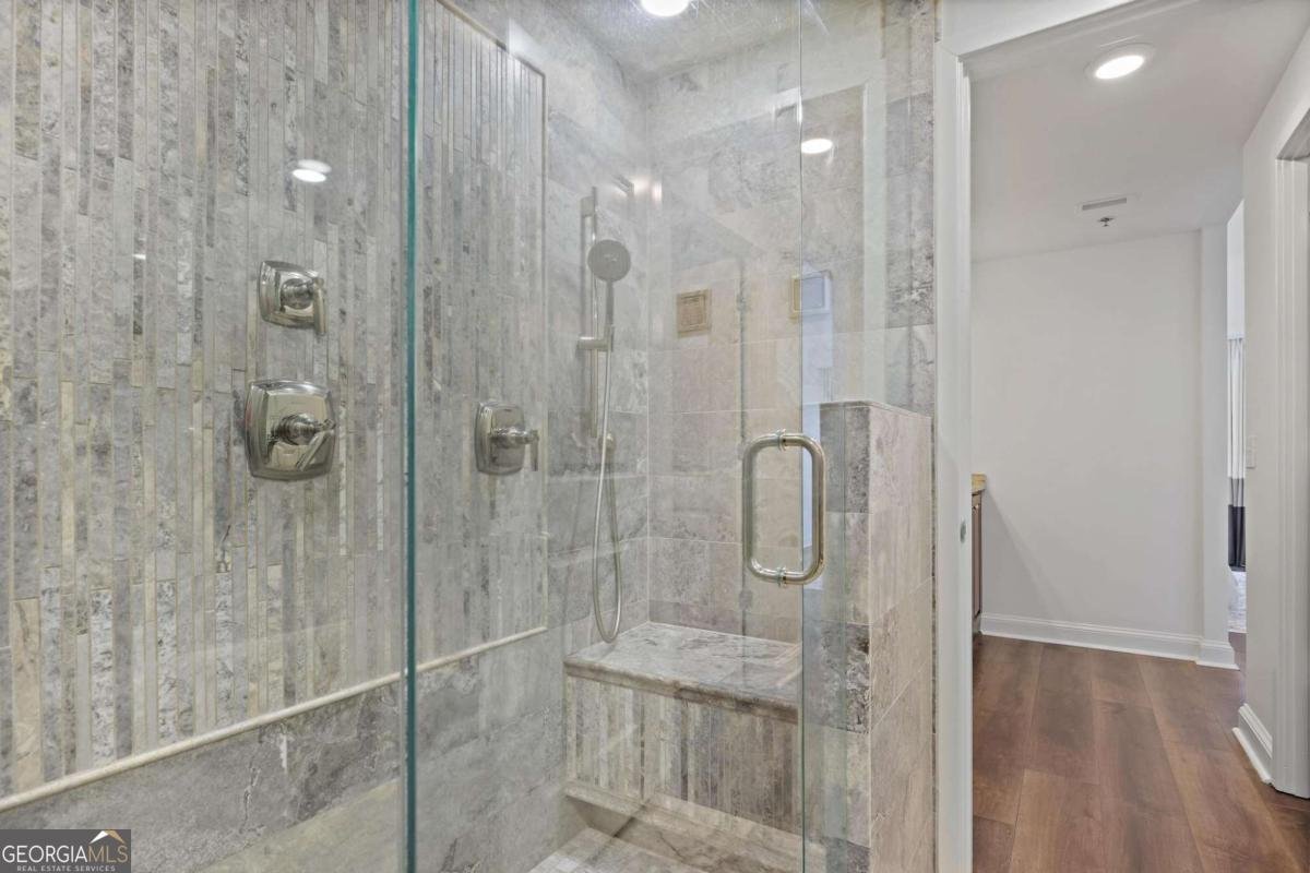 3338 Peachtree Road Atlanta - 20