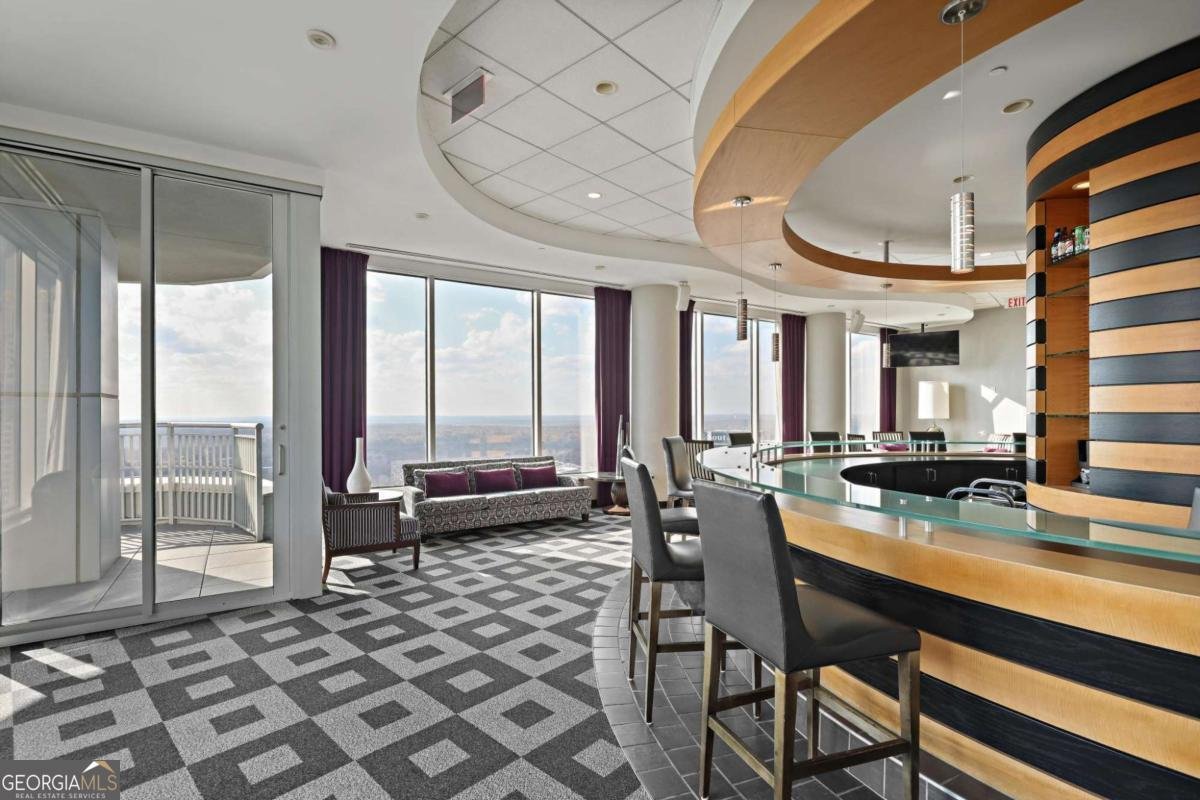 3338 Peachtree Road Atlanta - 36