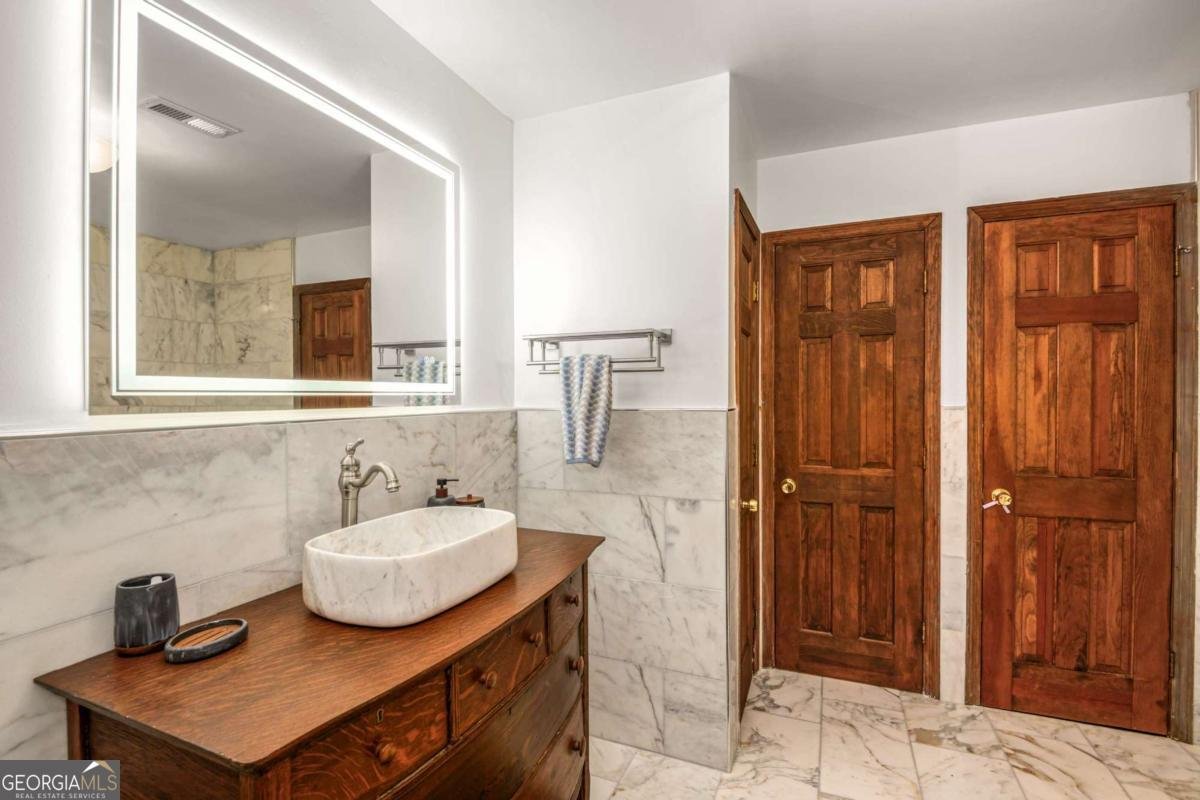 614 Robinson Avenue Atlanta - 23