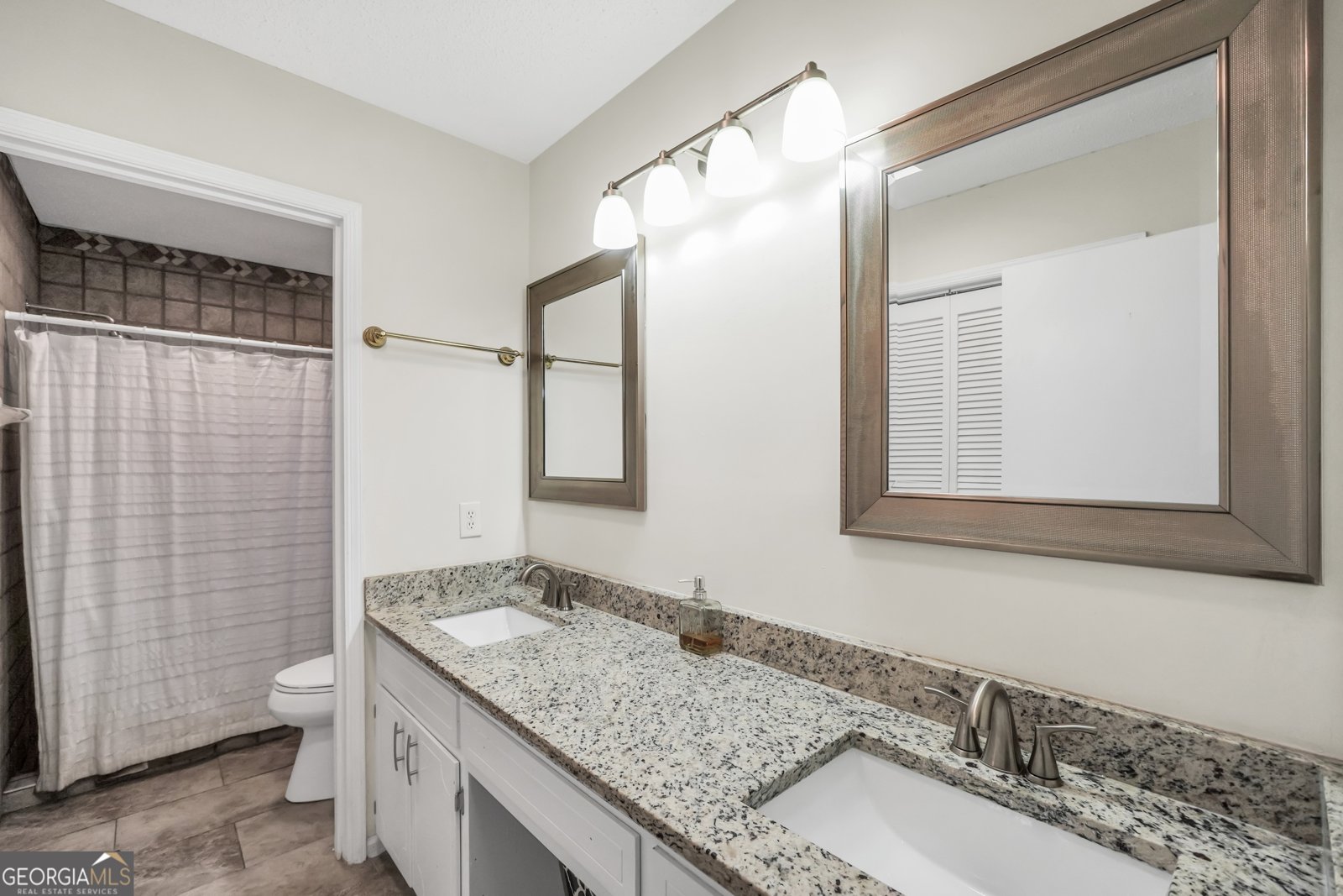 933 Chisholm Trail Macon - 15