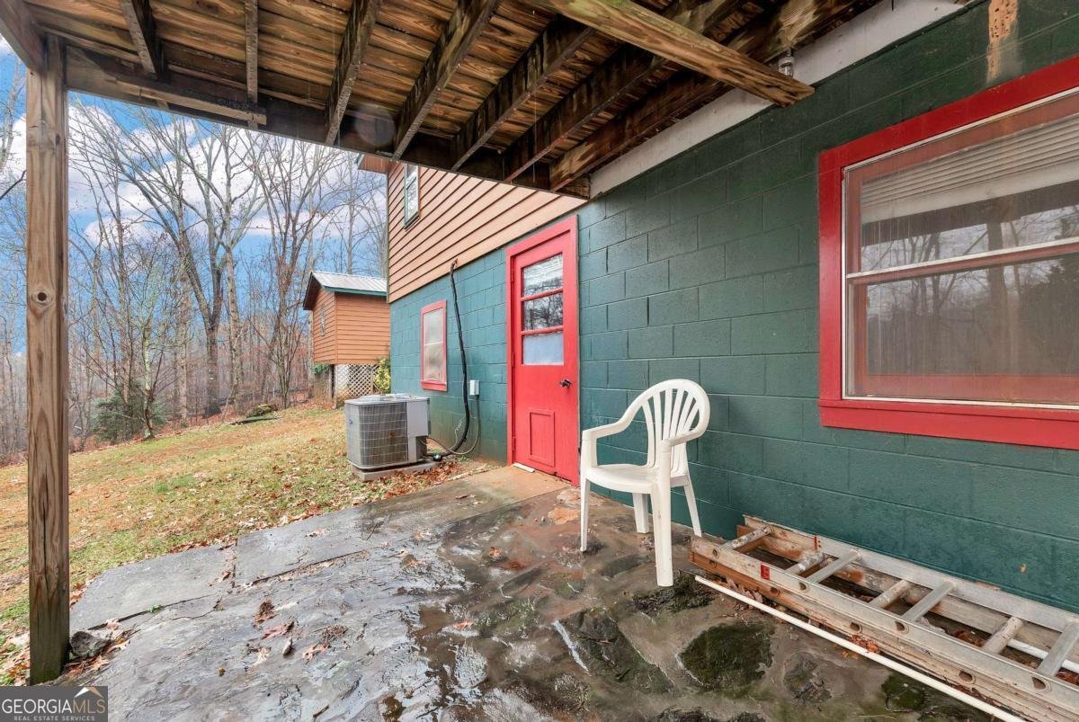 147 Twin Peaks Drive Demorest - 35