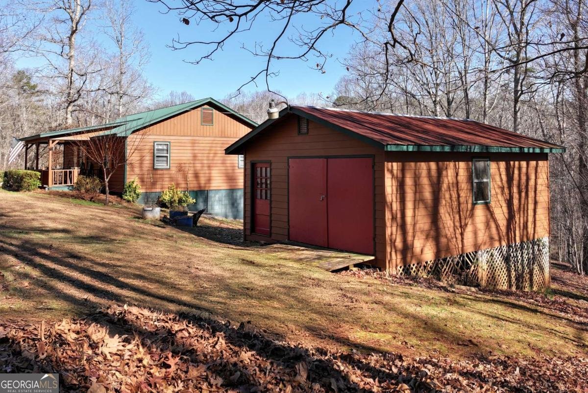 147 Twin Peaks Drive Demorest - 36