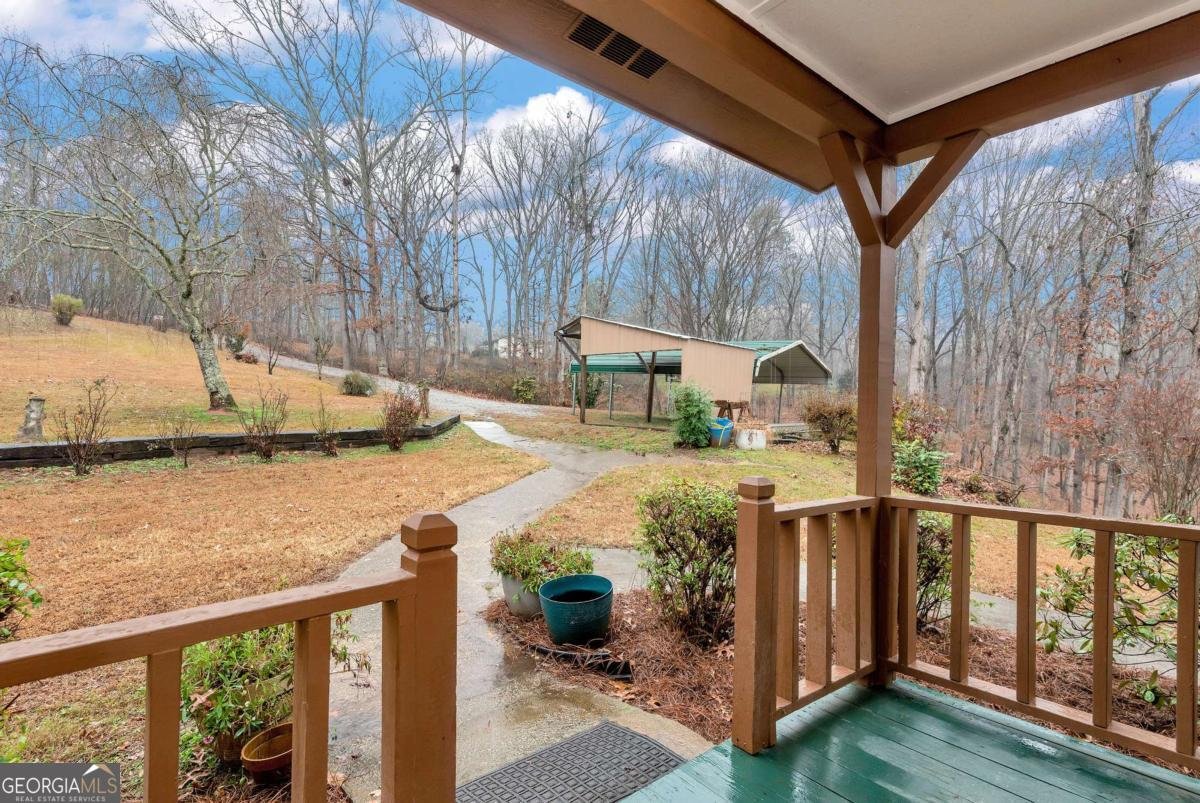 147 Twin Peaks Drive Demorest - 45