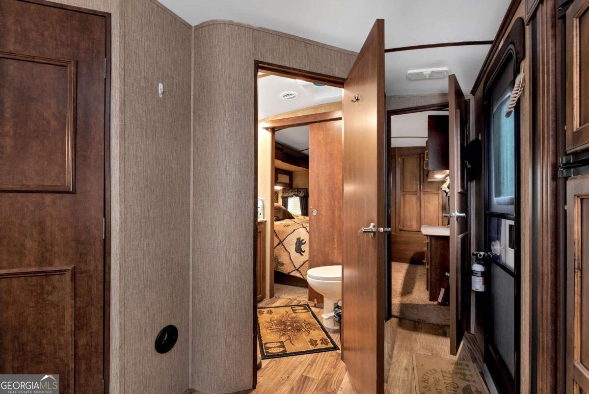 147 Twin Peaks Drive Demorest - 63