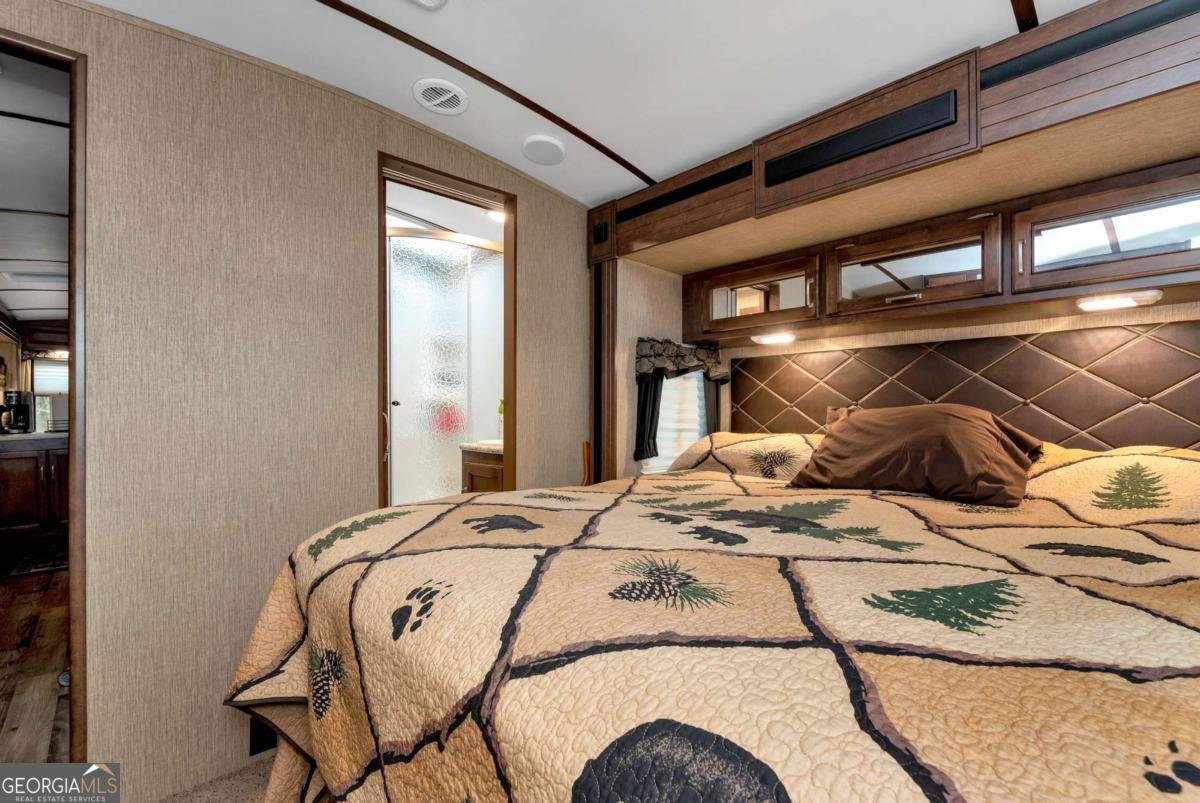 147 Twin Peaks Drive Demorest - 66