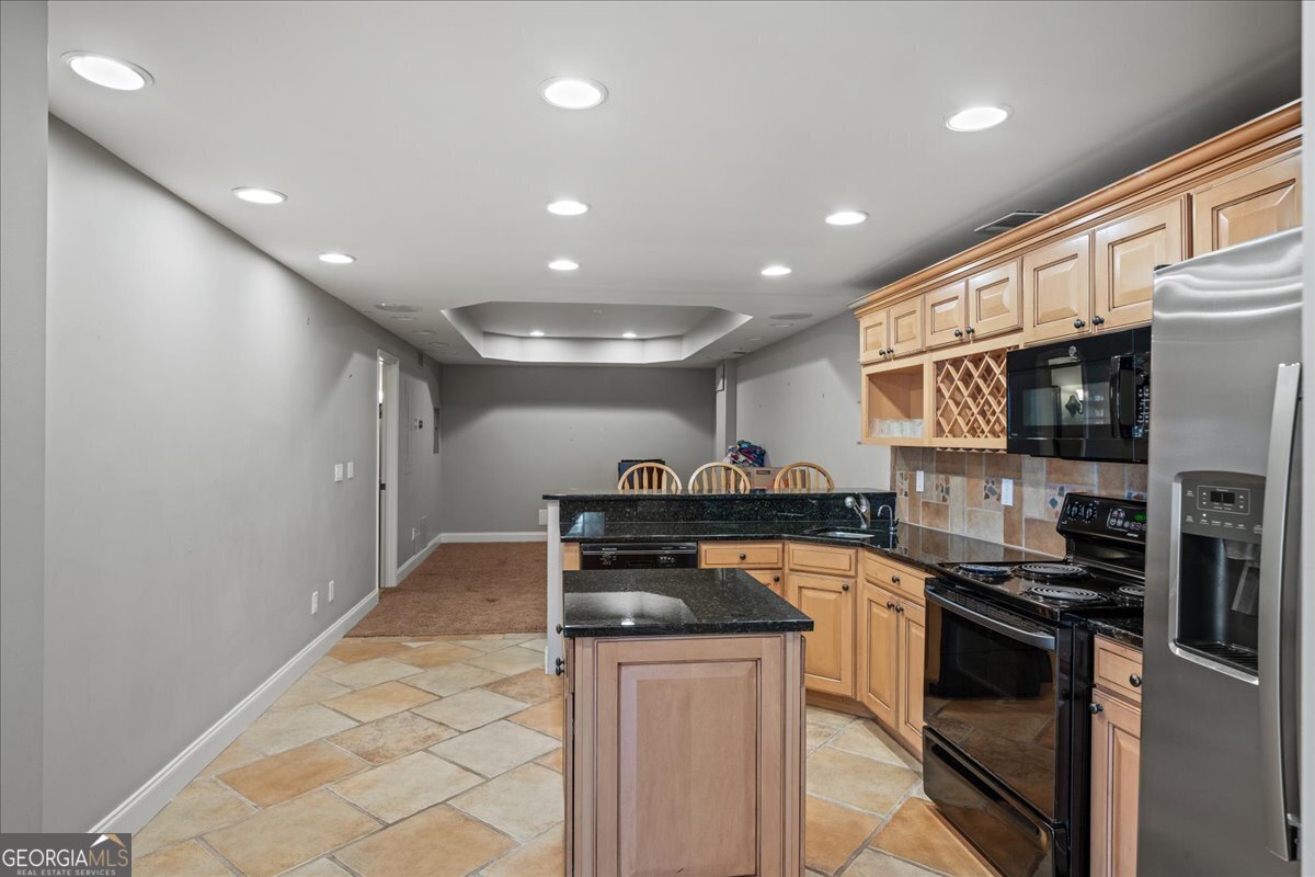 520 Waterside Court Canton - 35