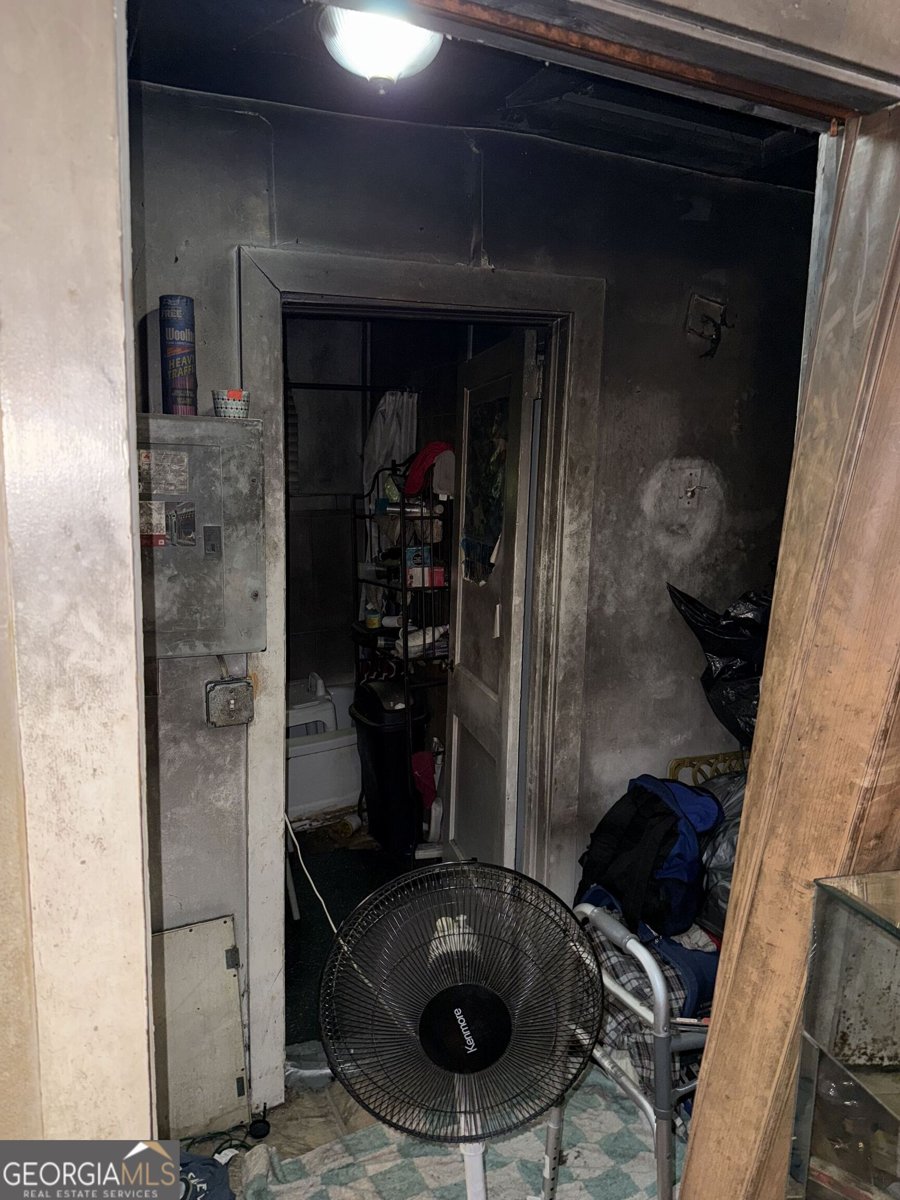 716 Cedar Avenue Atlanta - 8