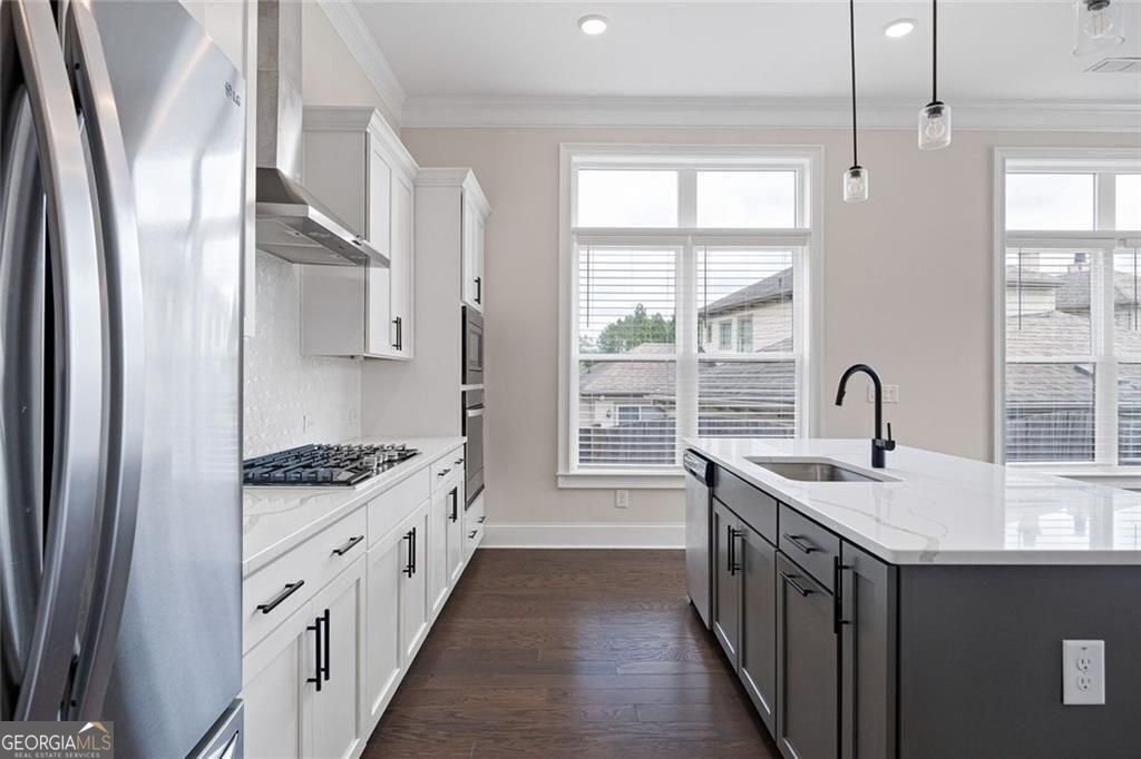 109 Village Green Avenue Woodstock - 12