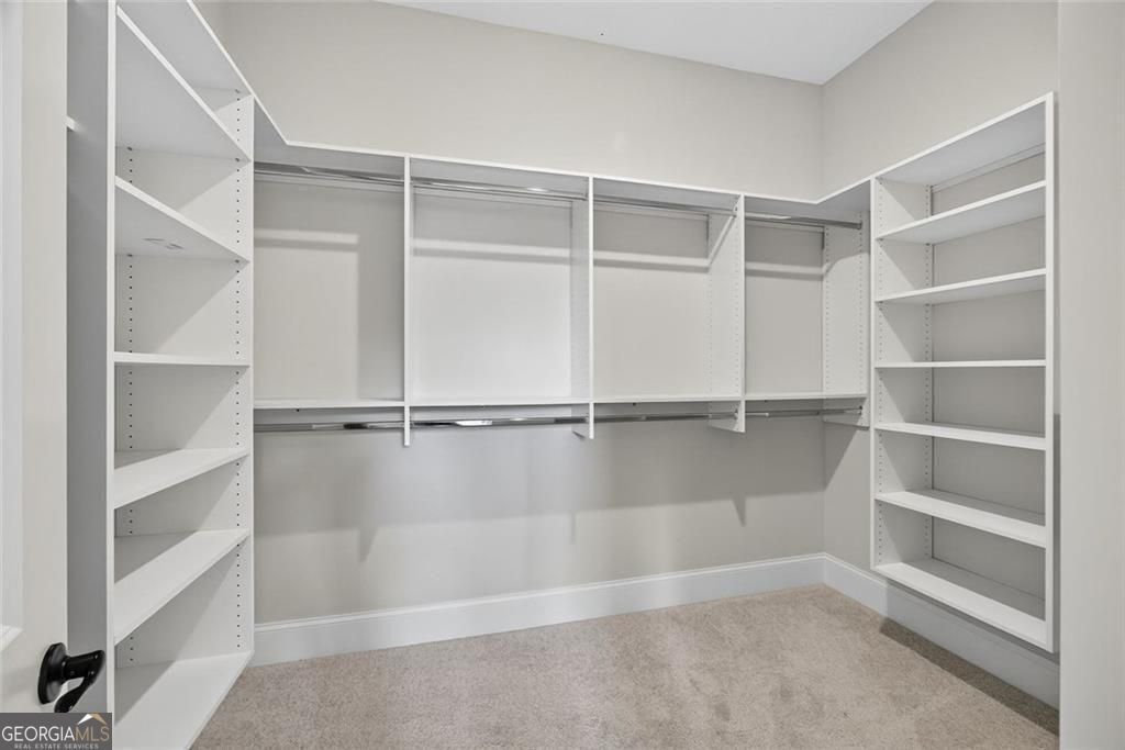 109 Village Green Avenue Woodstock - 24