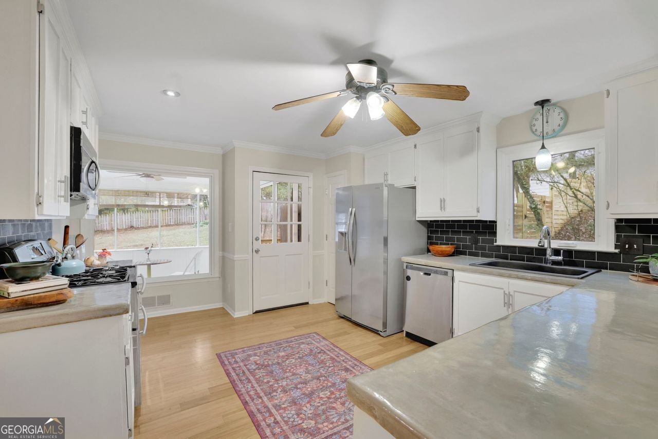 3703 TULIP TREE Marietta - 10