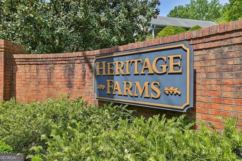 3703 TULIP TREE Marietta - 32