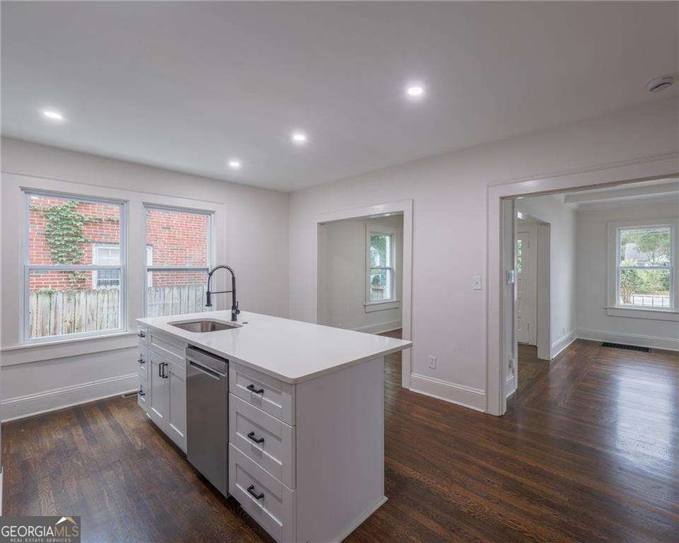 1373 M L King Jr Drive Atlanta - 9