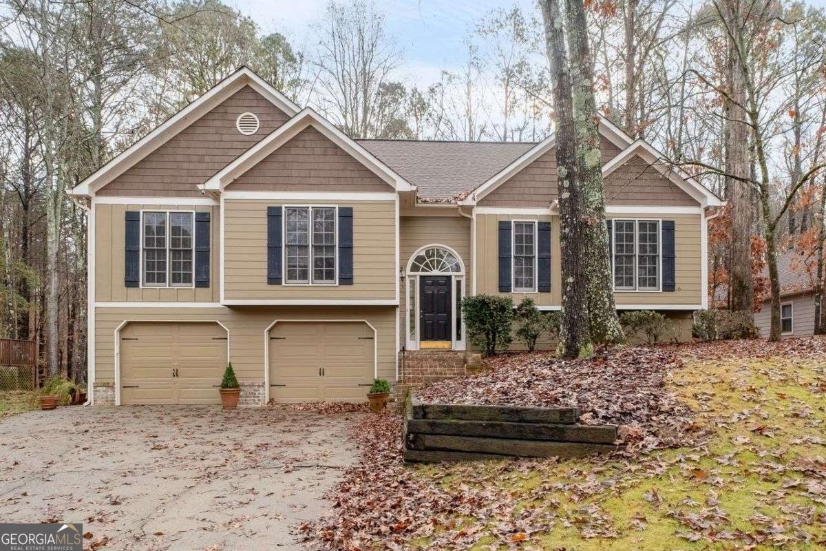 1310 Cobblestone Lane Woodstock - 1