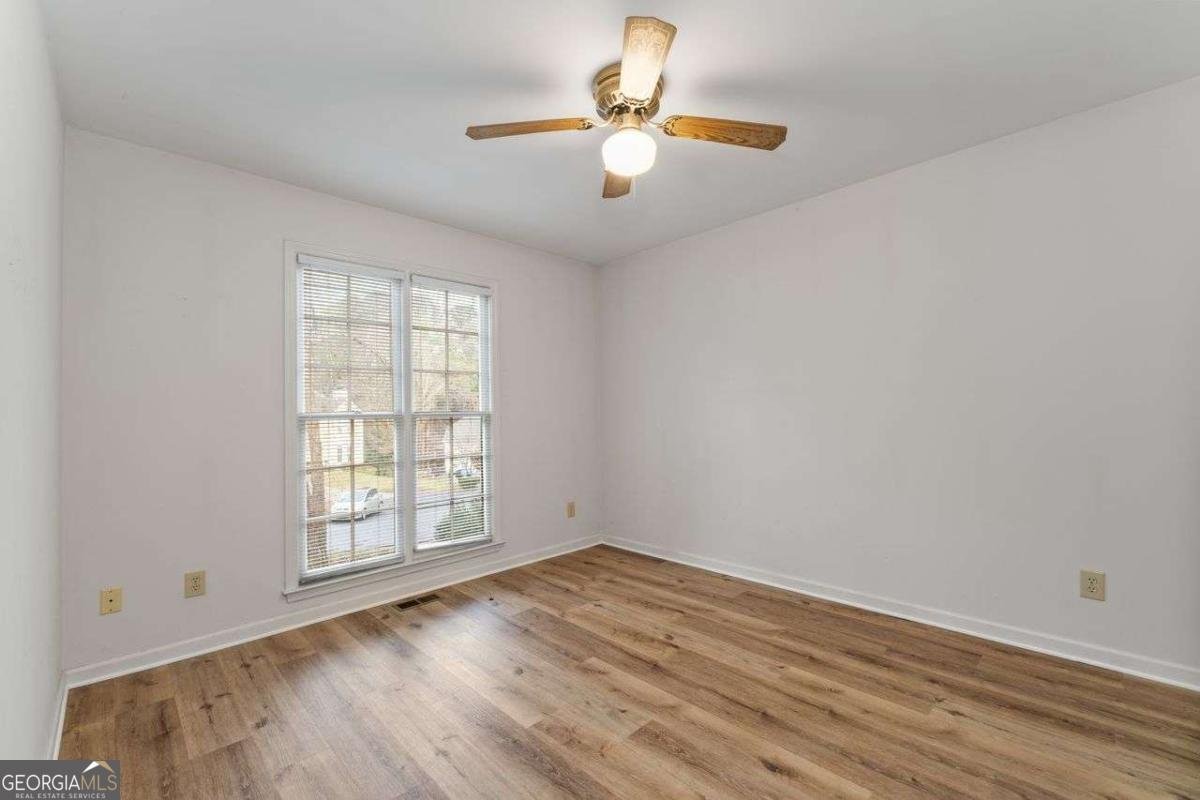 1310 Cobblestone Lane Woodstock - 24