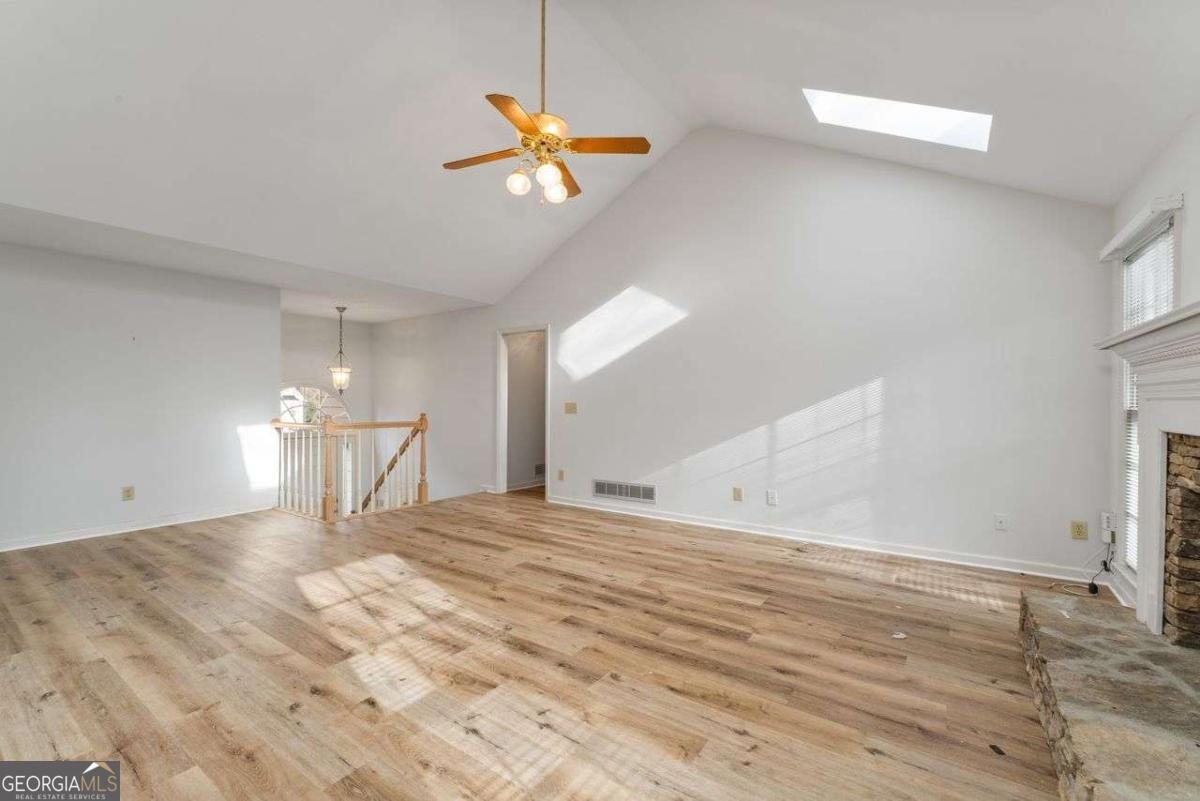 1310 Cobblestone Lane Woodstock - 9