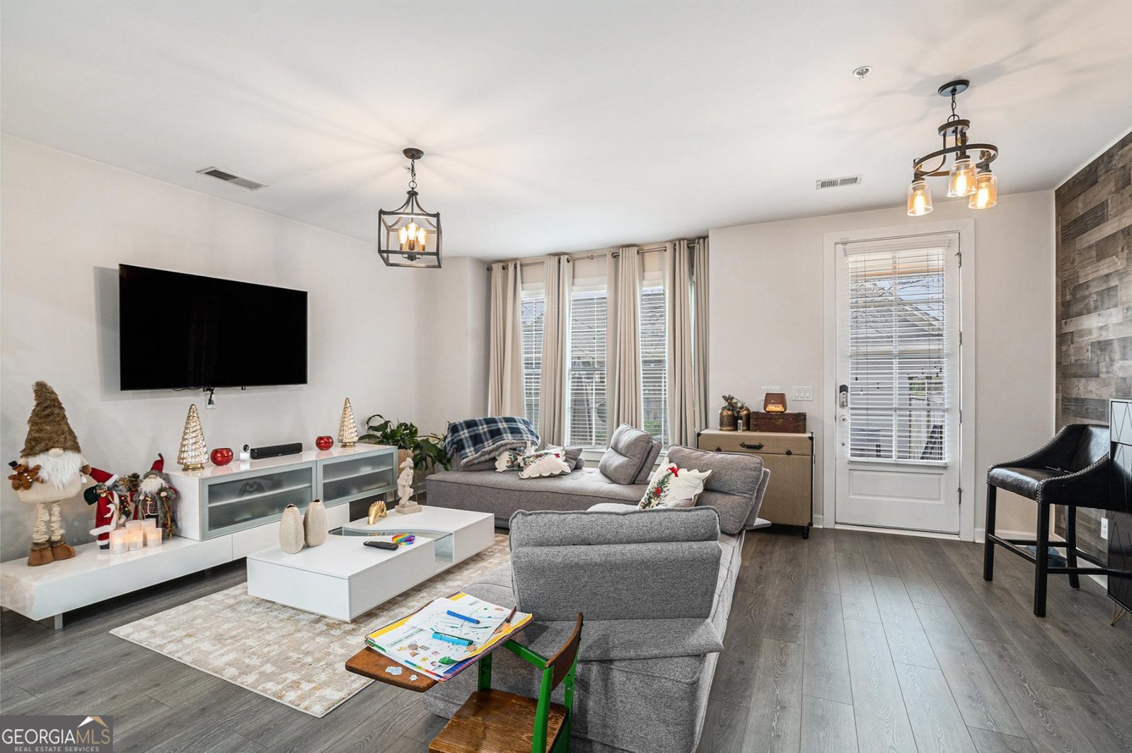 6084 Holly Park Lane Mableton - 5