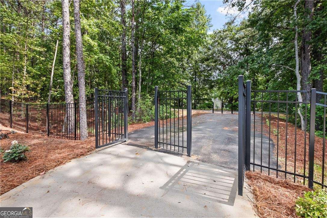 5620 Tillman Way Powder Springs - 5