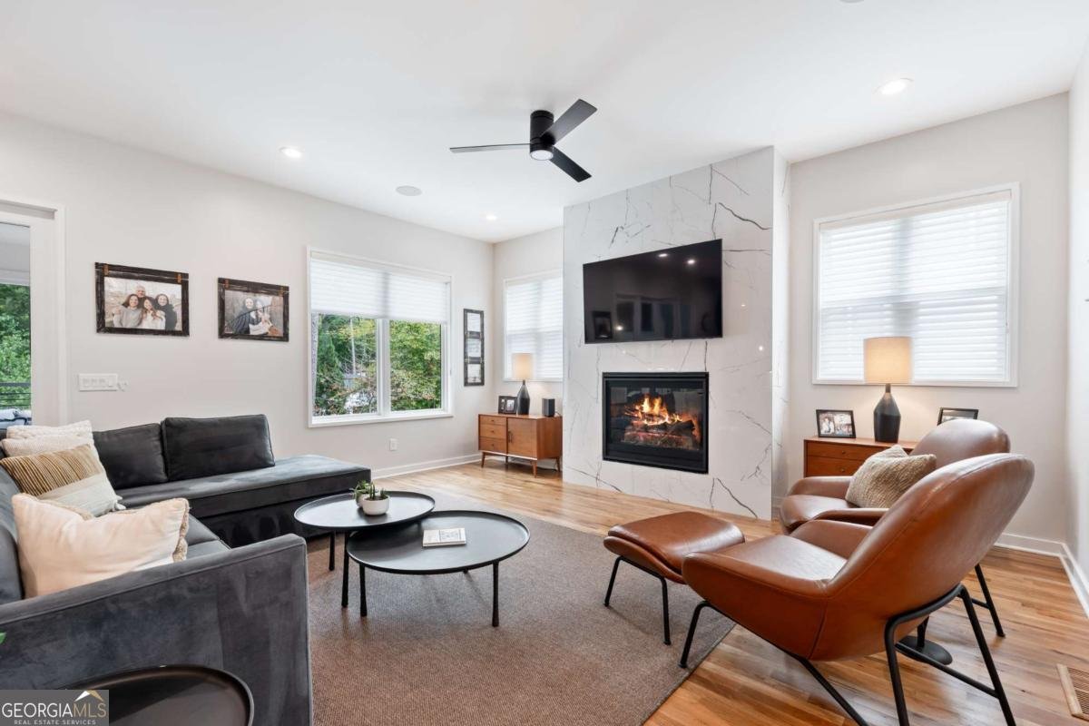 664 B Timm Valley Road Atlanta - 10