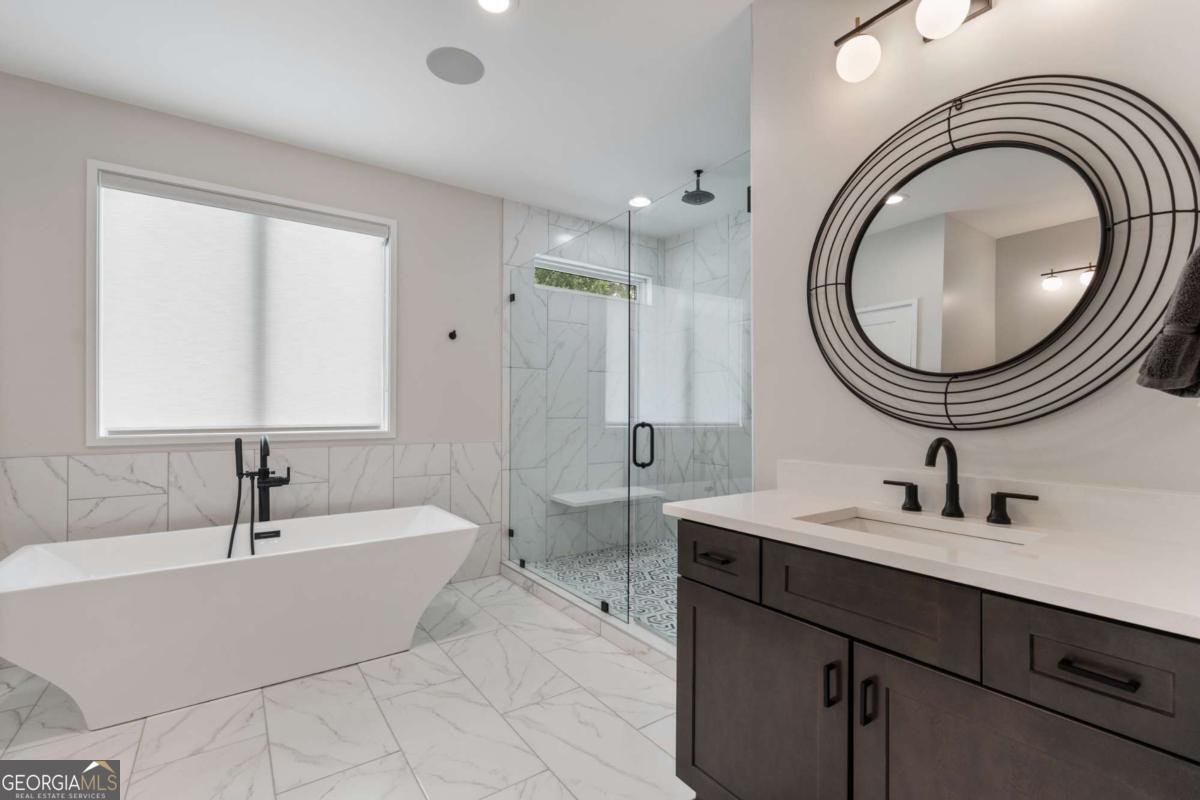 664 B Timm Valley Road Atlanta - 29