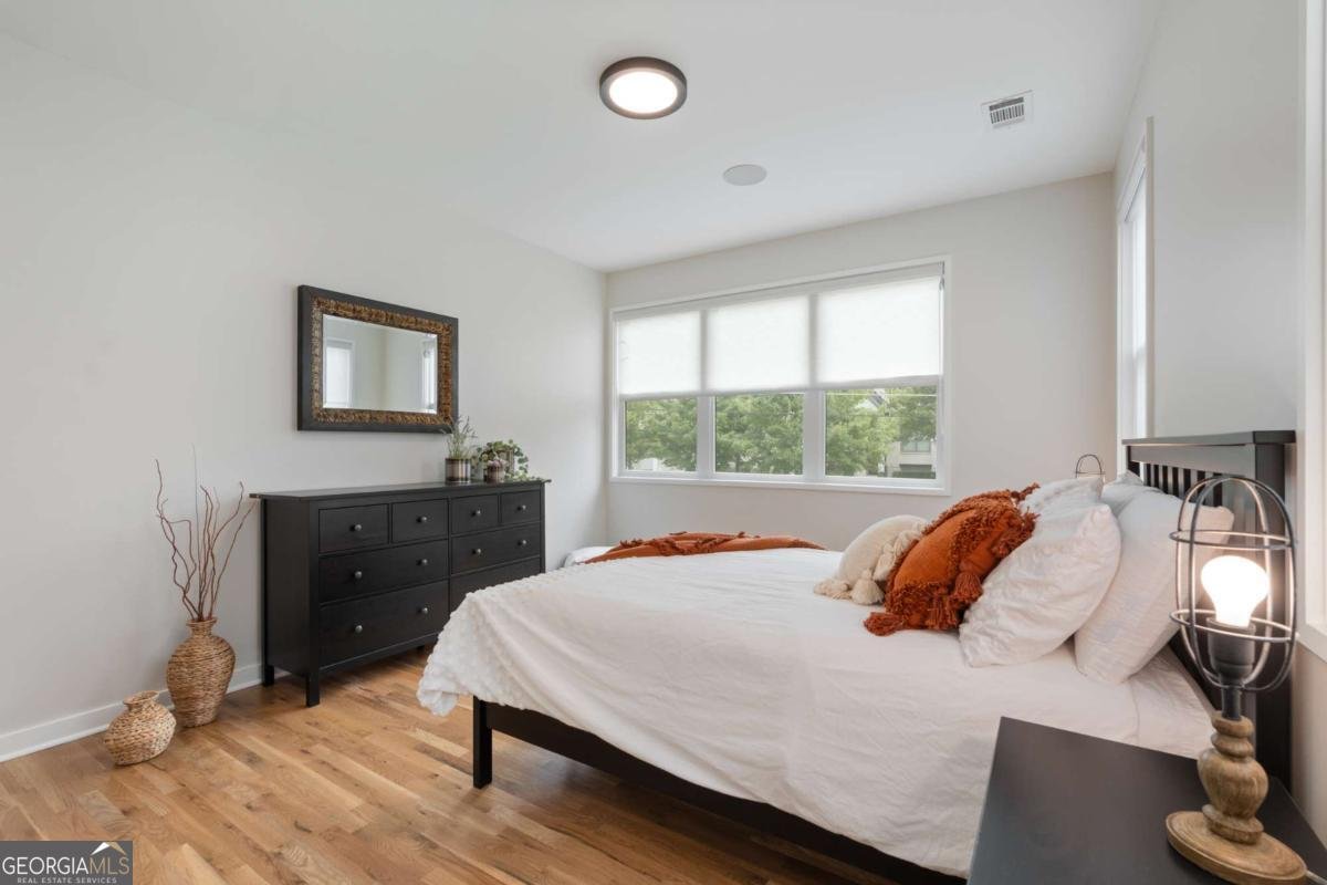 664 B Timm Valley Road Atlanta - 34