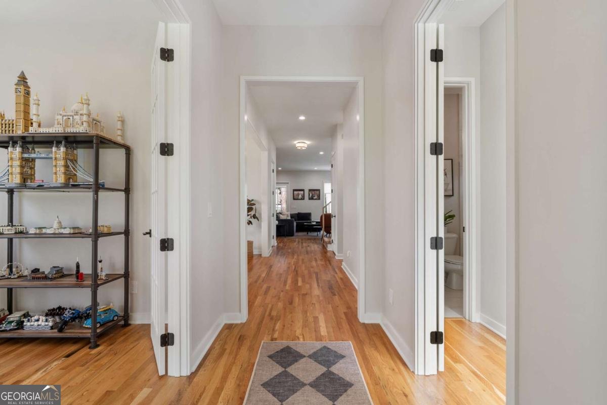 664 B Timm Valley Road Atlanta - 4