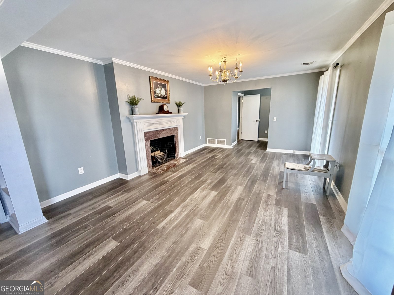 221 College Street Metter - 10