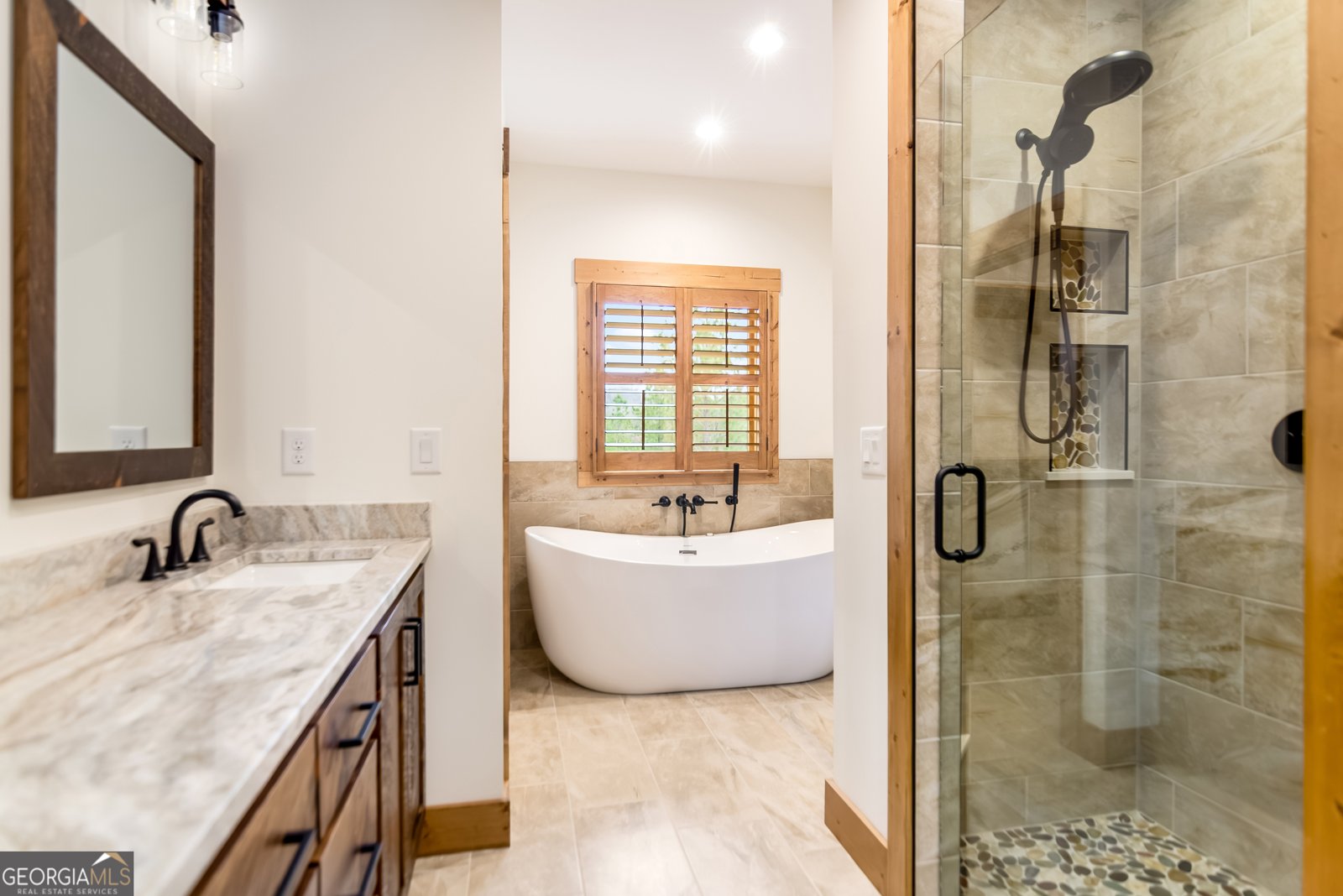 2468 Twisted Oak Road Talking Rock - 28