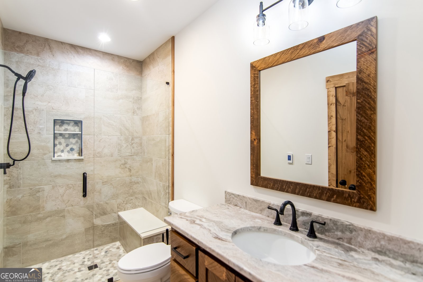 2468 Twisted Oak Road Talking Rock - 34