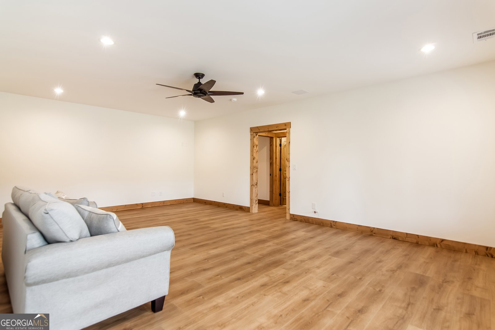 2468 Twisted Oak Road Talking Rock - 37