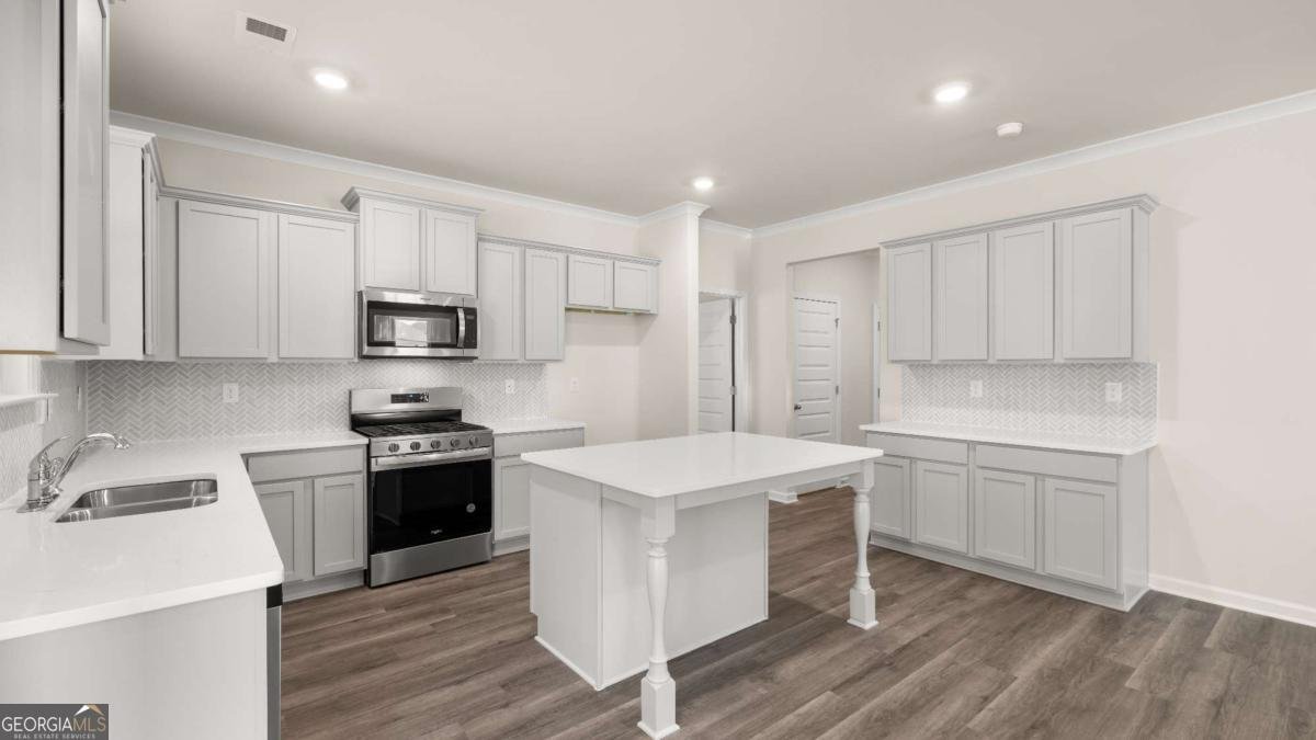 221 Sandy Oak Drive Loganville - 10