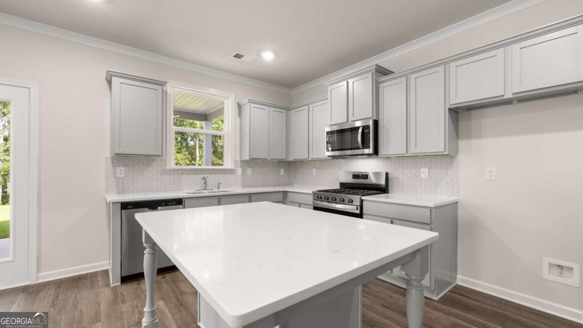 221 Sandy Oak Drive Loganville - 11