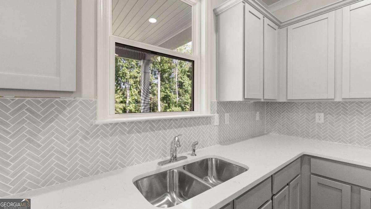 221 Sandy Oak Drive Loganville - 12