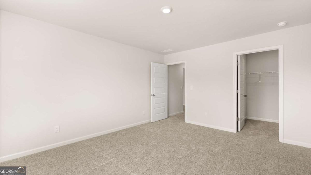 221 Sandy Oak Drive Loganville - 35