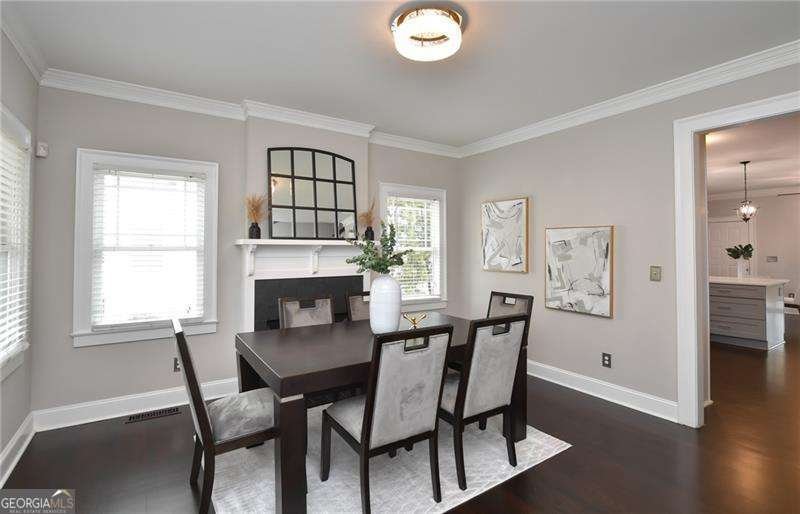 255 Elmira Place Atlanta - 9