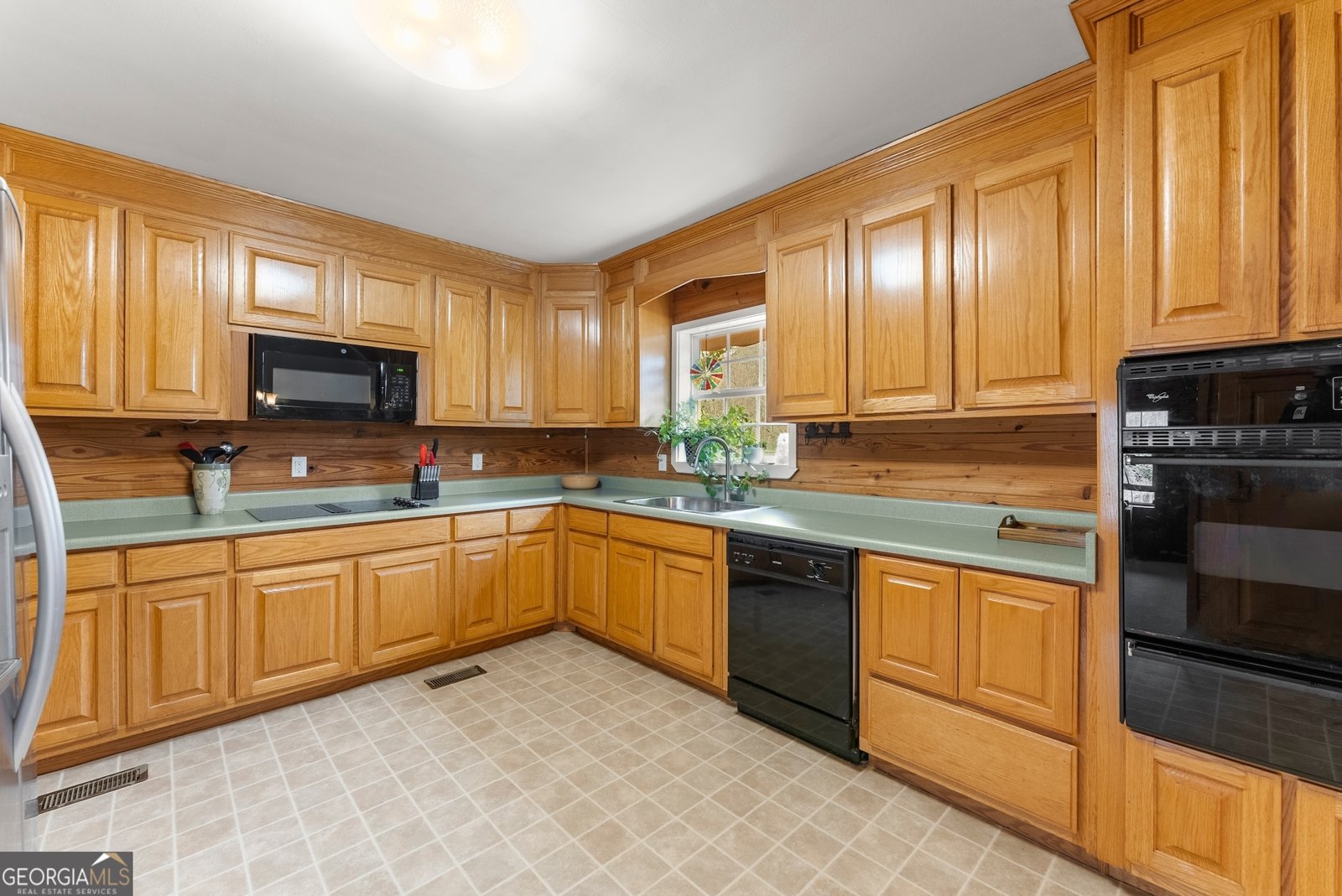 548 Old Canton Road Ball Ground - 12