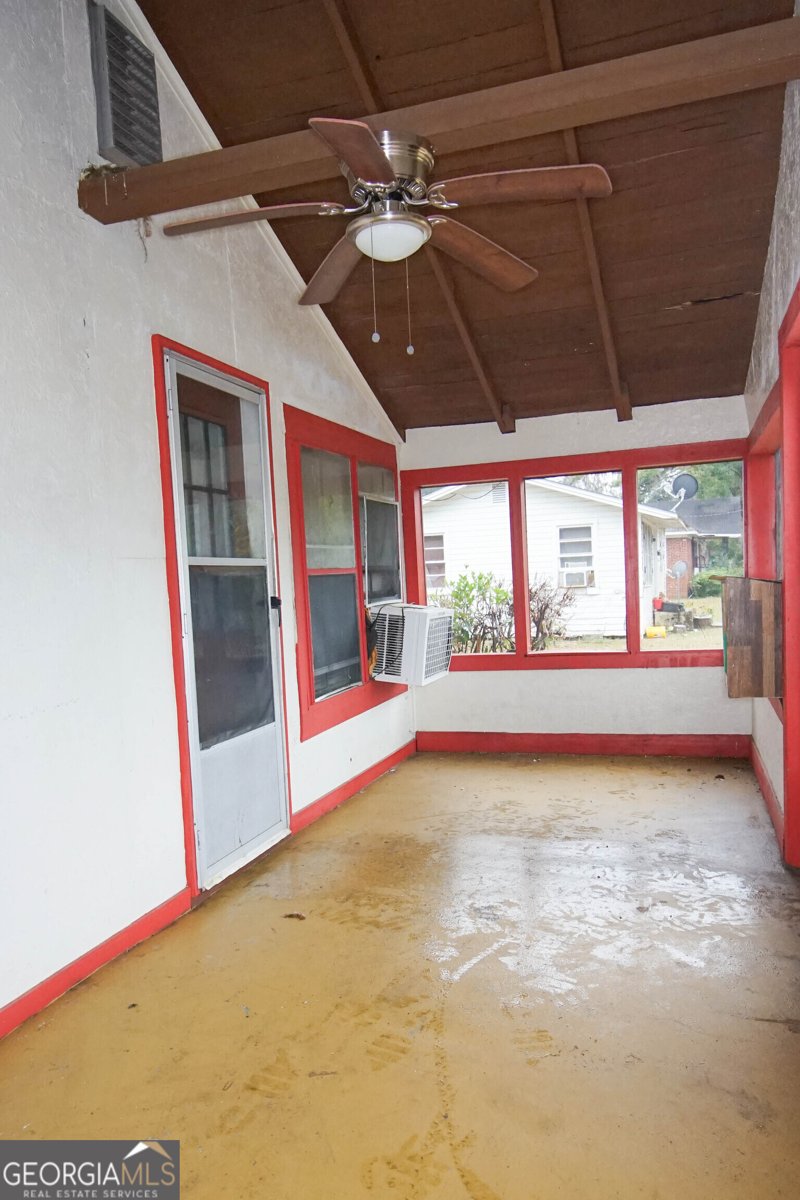 28 Mlk Jr Avenue Lakeland - 6