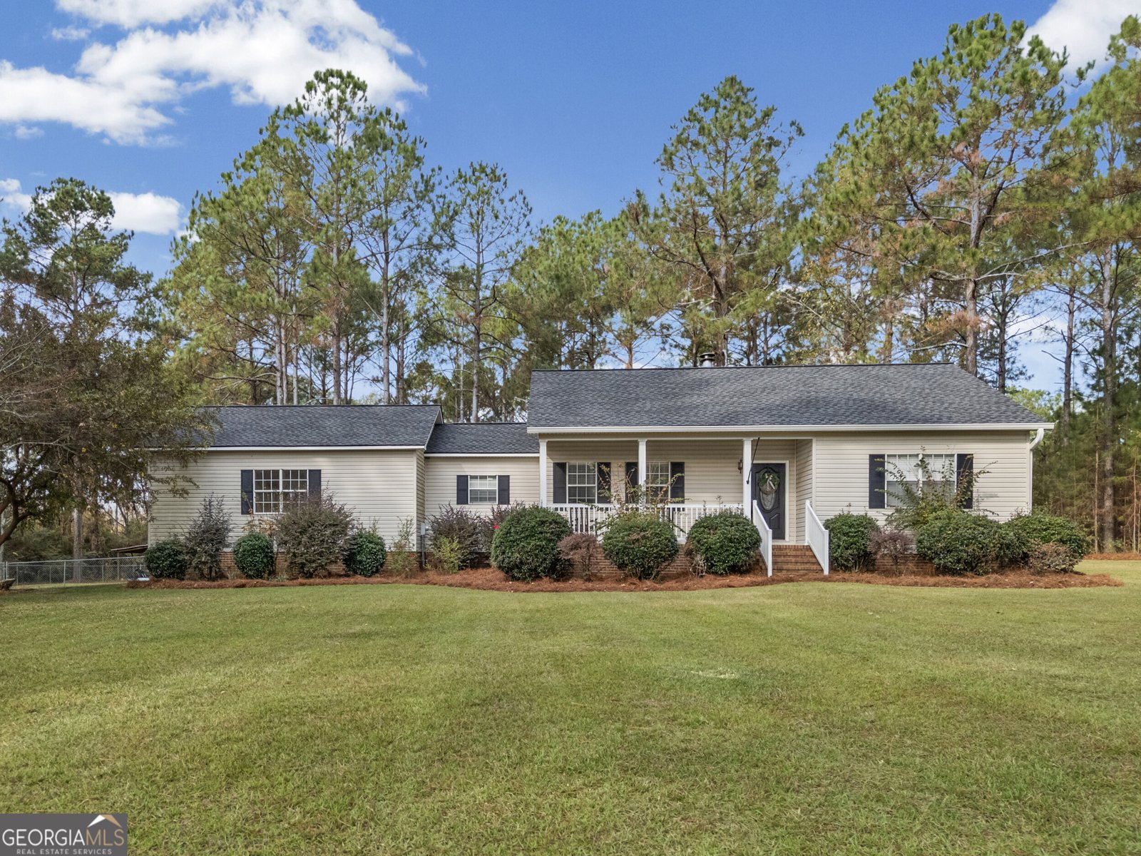 2537 Sumner Road Moultrie - main photo