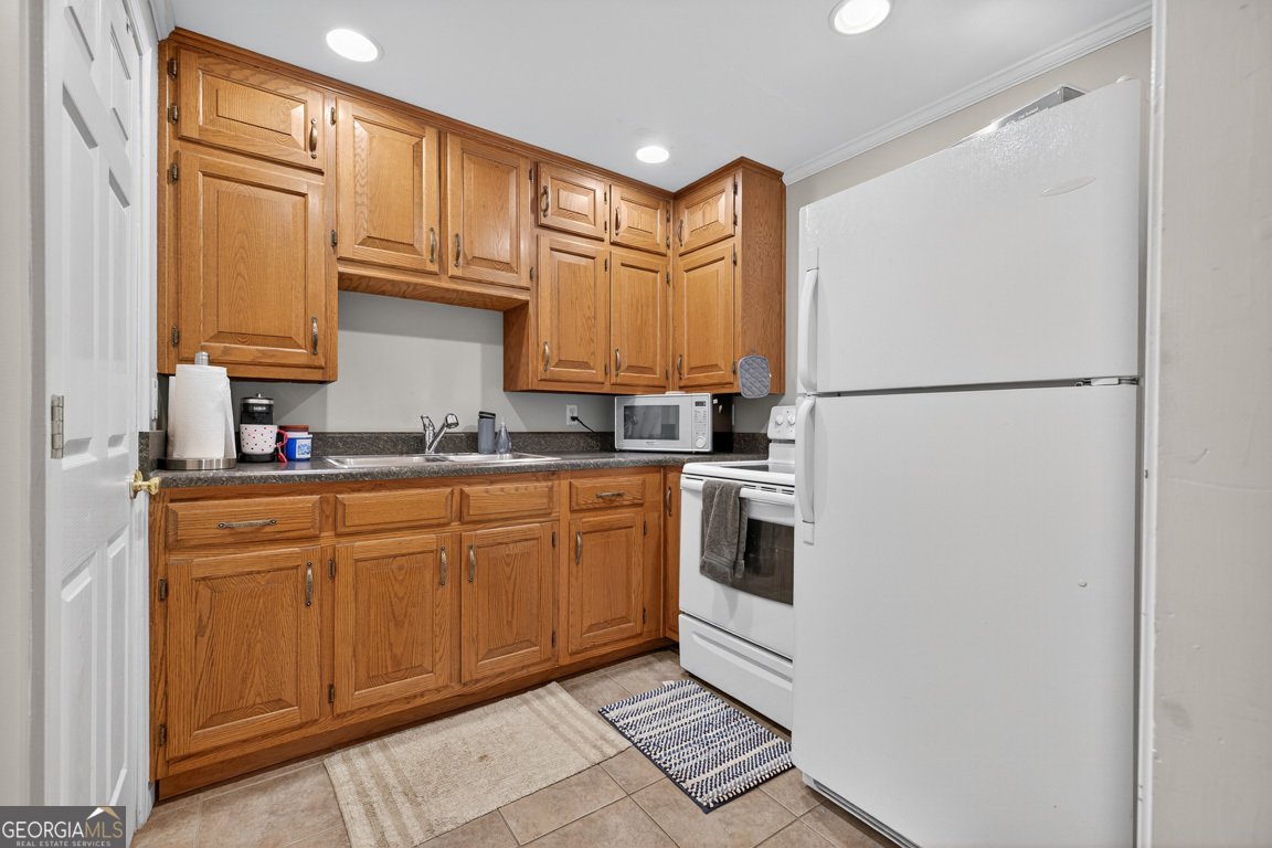 2380 Camp Mitchell Road Grayson - 24