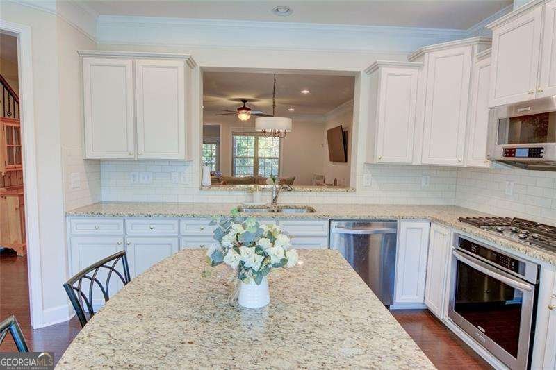 1660 Woodbridge Lane Atlanta - 6