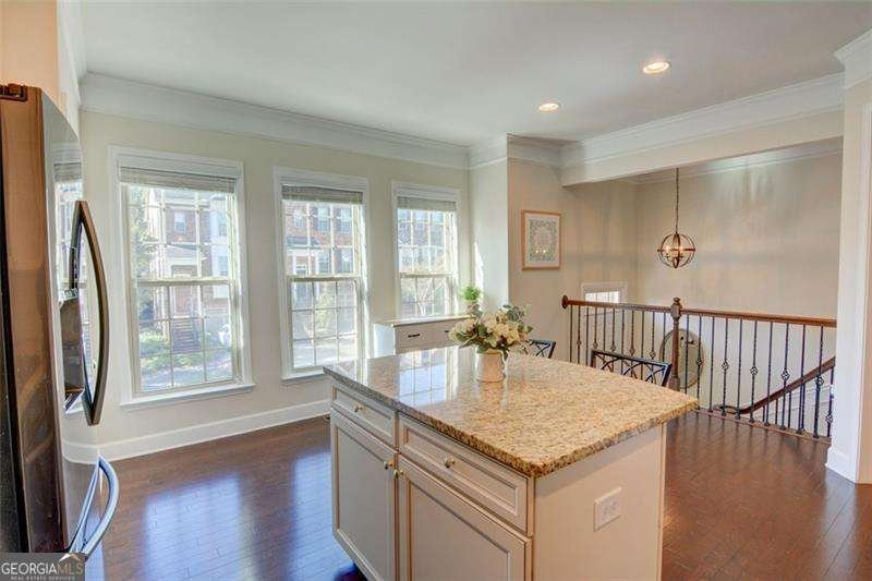 1660 Woodbridge Lane Atlanta - 7