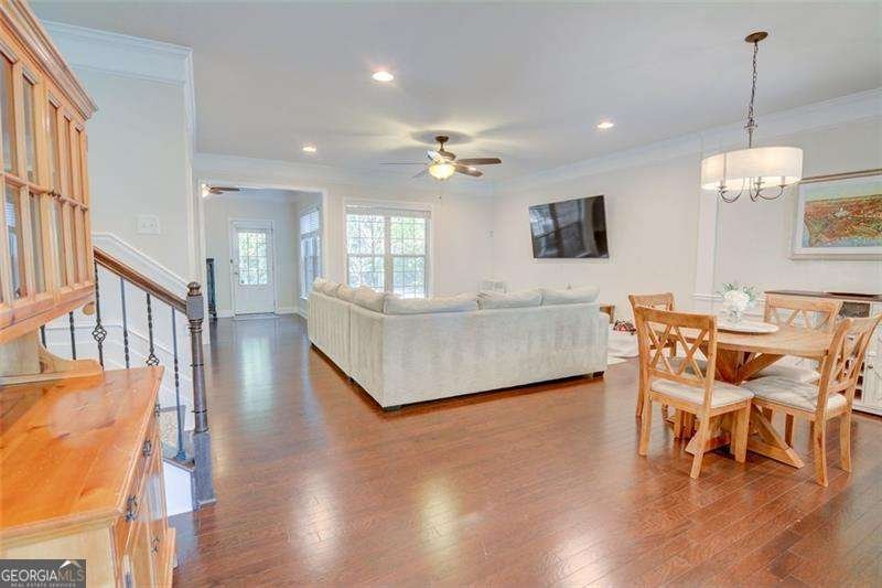 1660 Woodbridge Lane Atlanta - 9