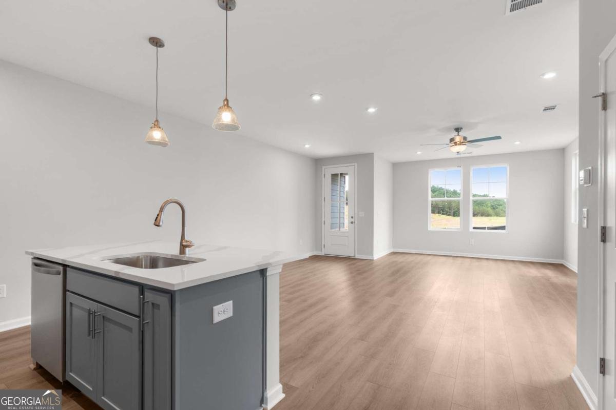 485 Crown Drive Cartersville - 11