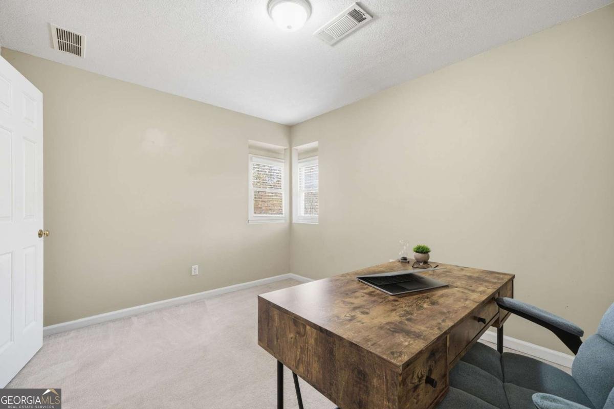 4025 CHIPLEY Court Roswell - 34