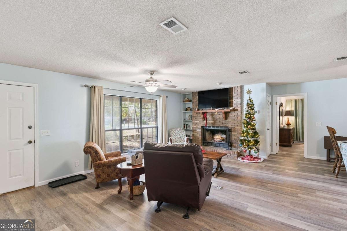 156 Peach Avenue Kingsland - 15