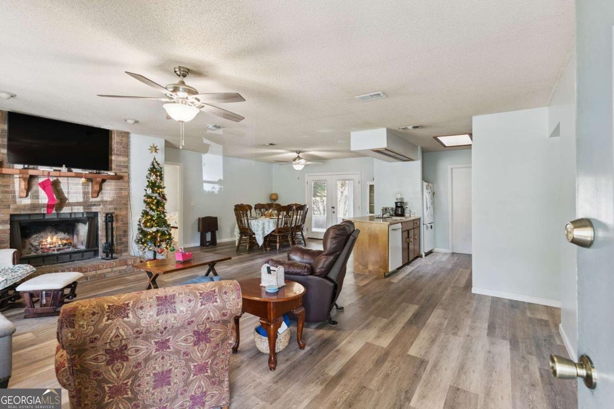 156 Peach Avenue Kingsland - 2