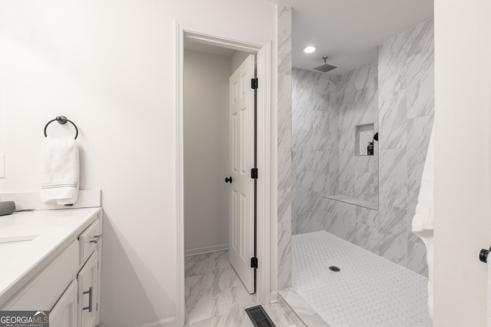 230 West Avenue Carrollton - 24