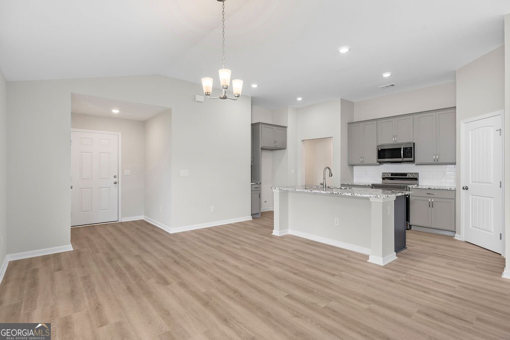 270 Silver Fox Drive St. Marys - 8